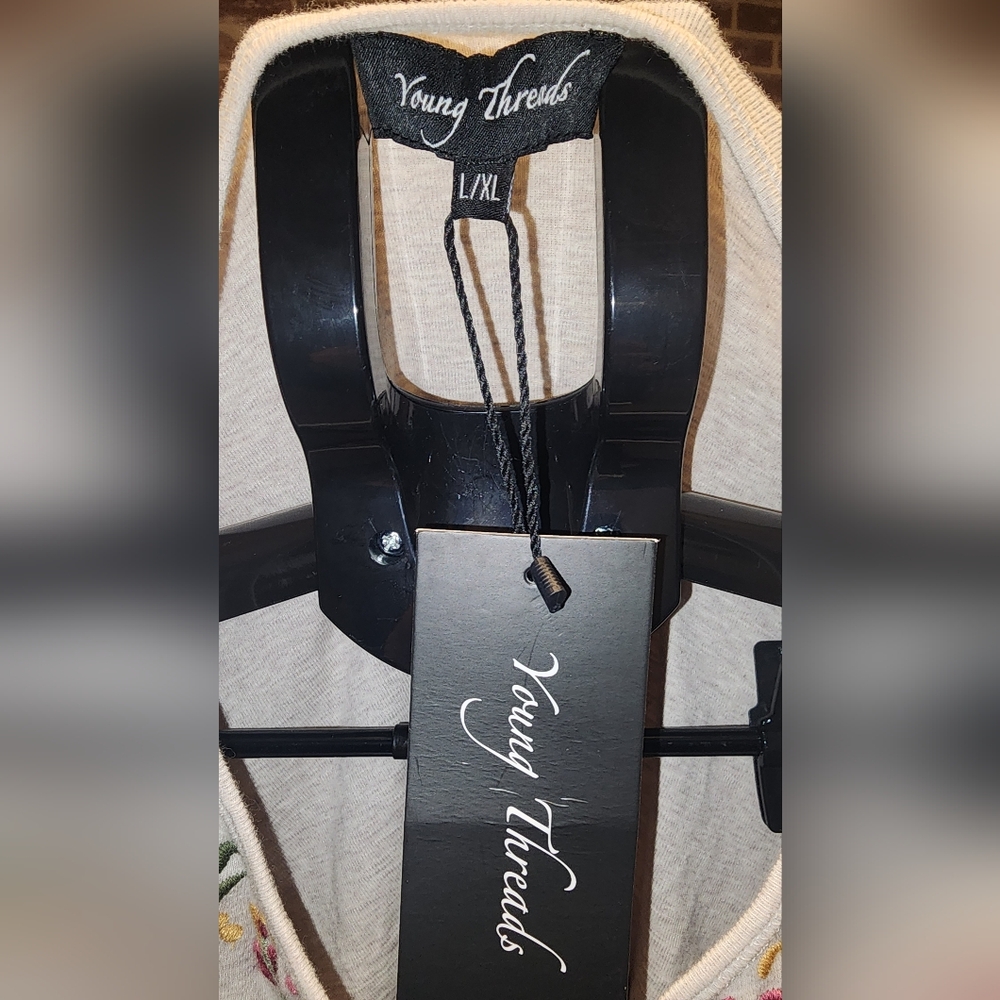 Floral Embroidered Patchwork Button Down Shirt NWT - image 4